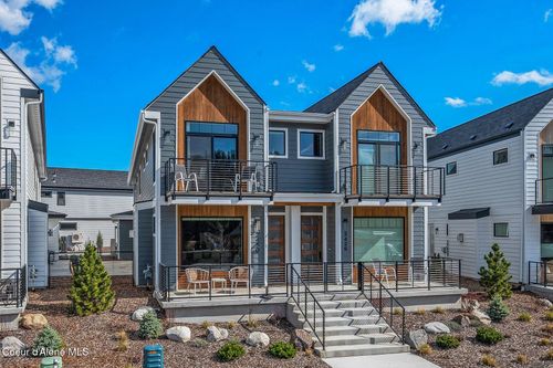 2430 N Atlas Rd, Coeur D Alene, ID, 83814-6061 | Card Image