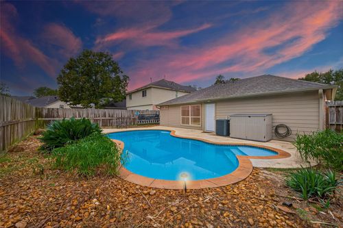 987 Oakglen Dr, Conroe, TX, 77303-7601 | Card Image