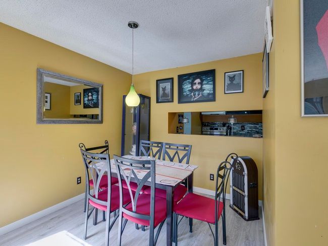 2038 Purcell Way, Condo with 2 bedrooms, 1 bathrooms and 1 parking in North Vancouver BC | Image 11