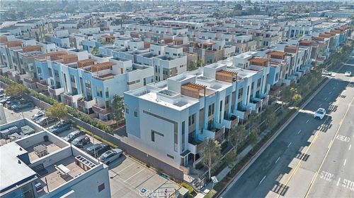 645 W 17th St, Costa Mesa, CA, 92627 | Card Image