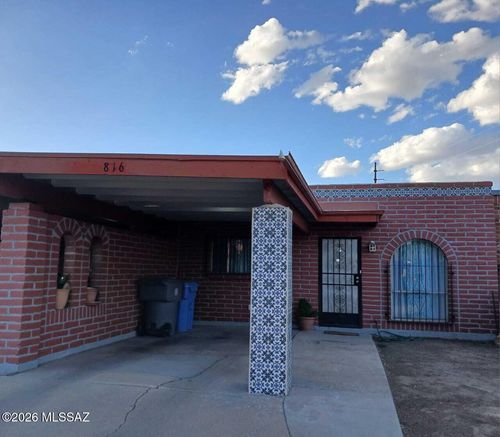 816 W Calle Chico, Nogales, AZ, 85621 | Card Image