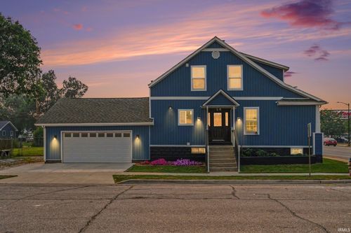 3902 W Western Ave, South Bend, IN, 46619-2849 | Card Image