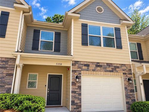 5358 Creekview Ln, Morrow, GA, 30260-4215 | Card Image