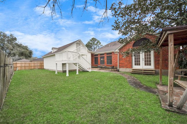 1410 Long View Dr, House other with 5 bedrooms, 4 bathrooms and 3 parking in Pearland TX | Image 32