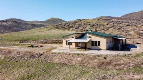 107 Shirley Ln, Horseshoe Bend, ID, 83629-8095 | Card Image