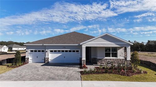 8599 Bridgeport Bay Cir, MOUNT DORA, FL, 32757-8844 | Card Image
