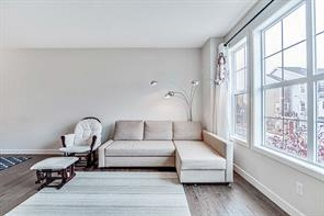 51 Sherwood Row Nw, Home with 2 bedrooms, 2 bathrooms and 3 parking in Calgary AB | Image 18