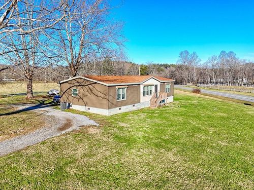 42 Jones Creek Rd, Blairsville, GA, 30512-5103 | Card Image