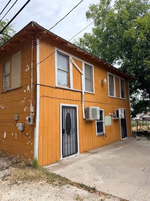 2205 Roosevelt Ave, Fort Worth, TX, 76164-7747 | Card Image
