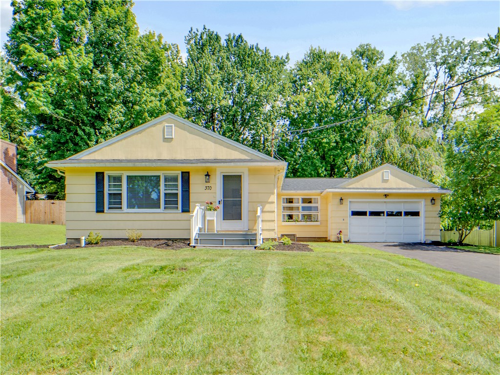 Kreag Rd, Pittsford, NY 14534