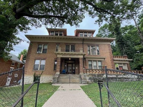 230 Rockdale Ave, Cincinnati, OH, 45229-2437 | Card Image