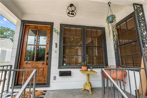 306 Naples St, Corpus Christi, TX, 78404-1833 | Card Image