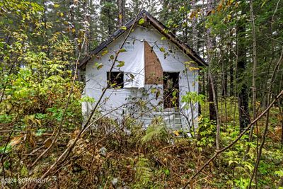 Wizard Avenue, Seward, AK | Image 2