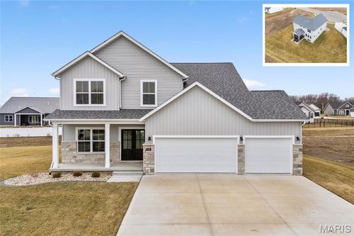 809 Golden Bell Ln, O Fallon, IL, 62269 | Card Image