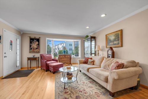 50a-240 Oak Park Dr, Little Neck, NY, 11362 | Card Image