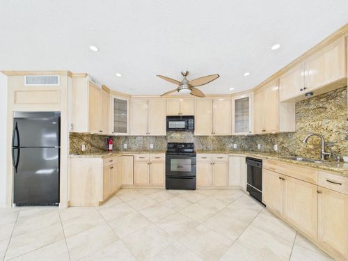 apt-13-2824 Briarhurst Dr, Houston, TX, 77057-5330 | Card Image