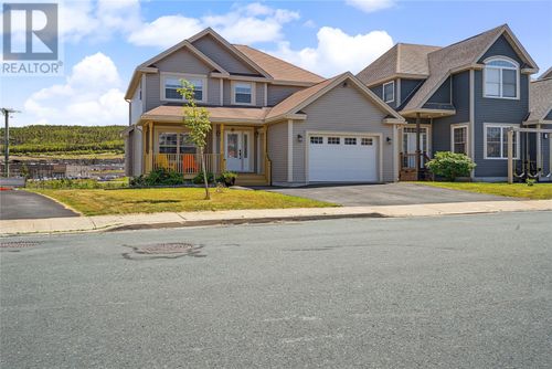 50 Iceland Pl, St. John's, NL, A1B0E9 | Card Image
