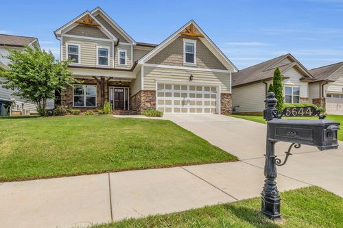 5644 Bungalow Circle, Hixson, TN, 37343 | Card Image