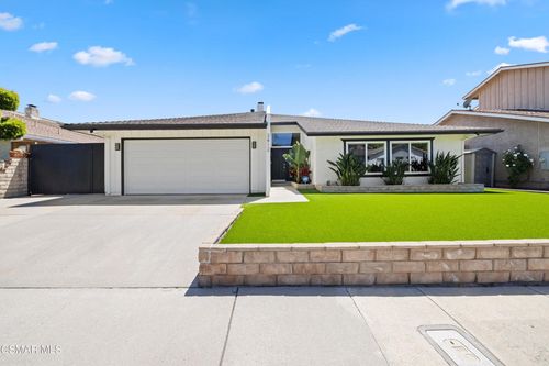 3412 Holloway Street, Newbury Park, CA, 91320 | Card Image