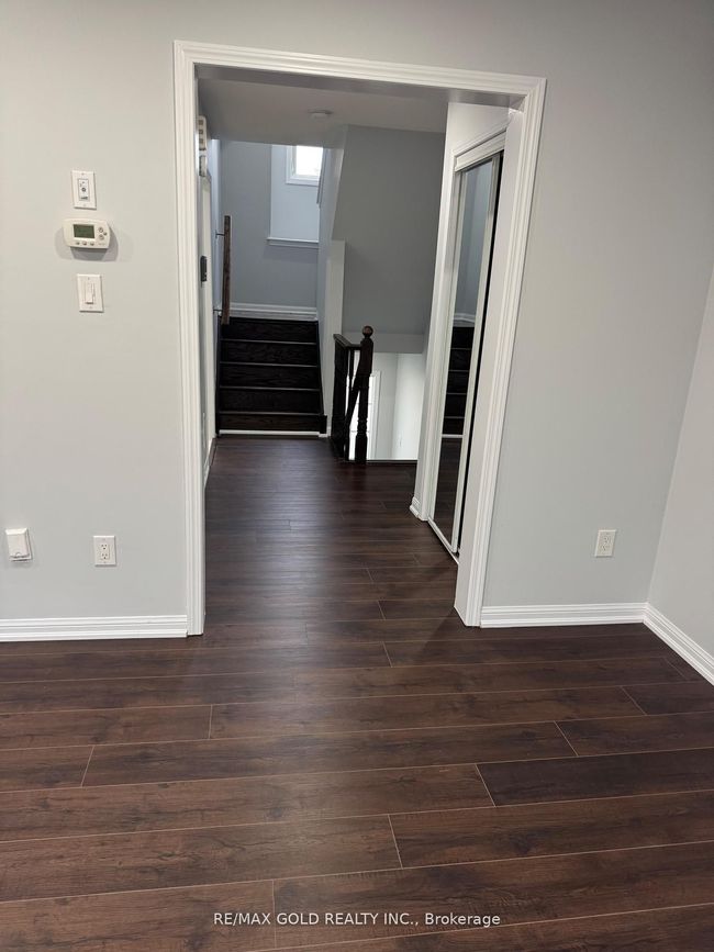 13 Viewforth Rd, House attached with 4 bedrooms, 2 bathrooms and 1 parking in Brampton ON | Image 16