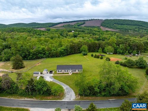 763 Findlay Mountain Rd, SHIPMAN, VA, 22971-2745 | Card Image