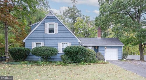 39 N Hilltop Ave, SOMERDALE, NJ, 08083-1730 | Card Image