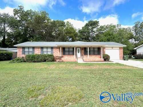 10014 Louis Dr Se, Huntsville, AL, 35803-1006 | Card Image