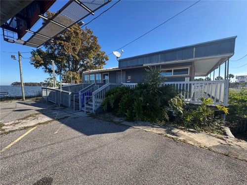 1050 W Burleigh Blvd, TAVARES, FL, 32778-2303 | Card Image