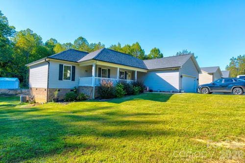 301 Delview Dr, Cherryville, NC, 28021-2230 | Card Image