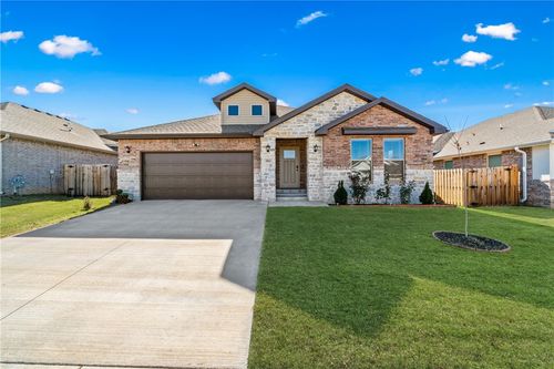 2061 Periwinkle Pl, Centerton, AR, 72719-4040 | Card Image