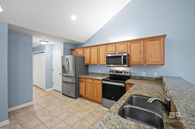 Kitchen | Image 21