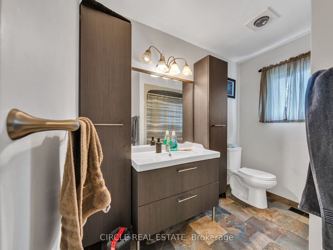 17 Mediterranean Ave, House other with 4 bedrooms, 2 bathrooms and 4 parking in Amherstburg ON | Image 14