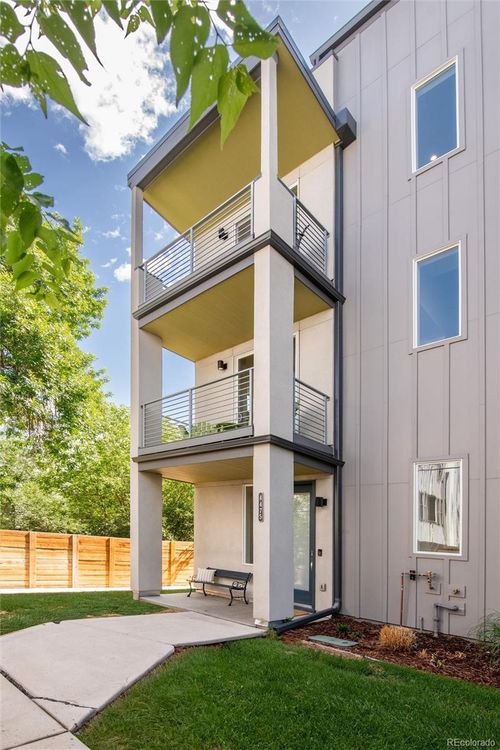 4475 E Warren Ave, Denver, CO, 80222-4962 | Card Image