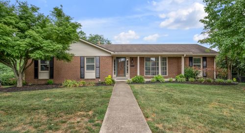3440 Bellmeade Rd, Lexington, KY, 40517-2306 | Card Image