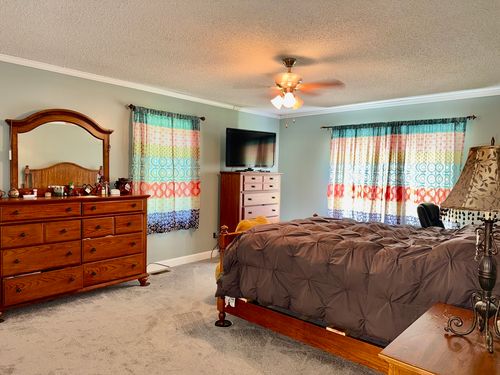 3743 George May Ln, Metropolis, IL, 62960-3076 | Card Image