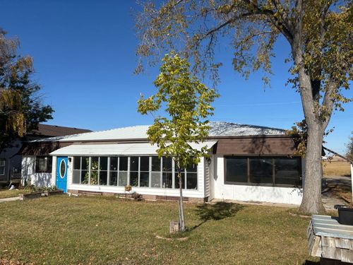 {{alt}} | Card Image