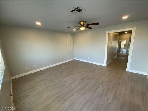 c-466 E Sunset Rd, Henderson, NV, 89011-4452 | Card Image