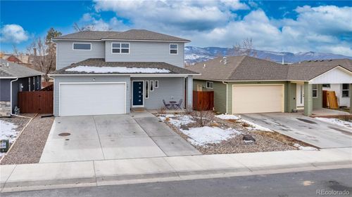 1671 E 17th Cir, Rifle, CO, 81650-8581 | Card Image