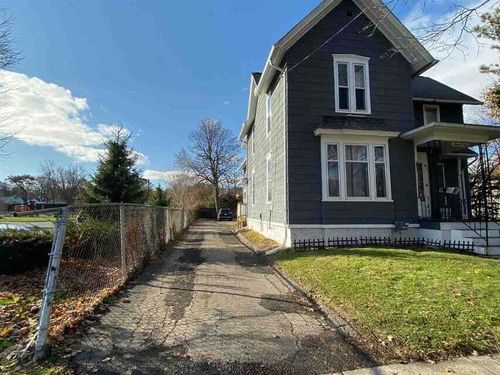 306 N Elm Ave, Jackson, MI, 49202-3579 | Card Image