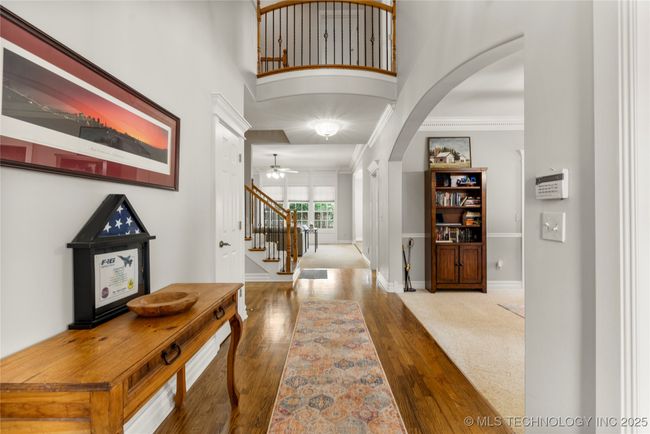 foyer | Image 4