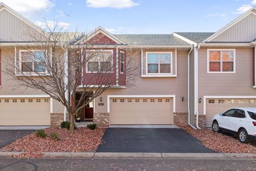 3124 Frontier Dr, Woodbury, MN, 55129-7787 | Card Image