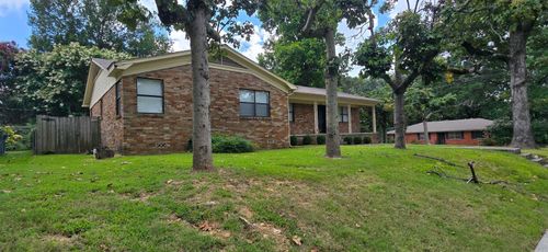 424 W K Ave, North Little Rock, AR, 72116-8177 | Card Image
