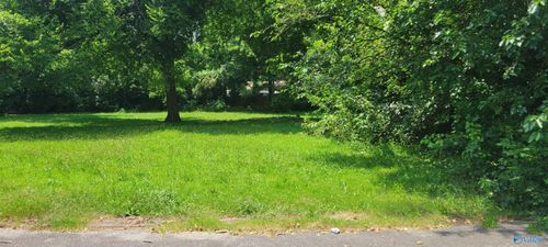 911 Lee Dr Nw, Huntsville, AL, 35816-4027 | Card Image