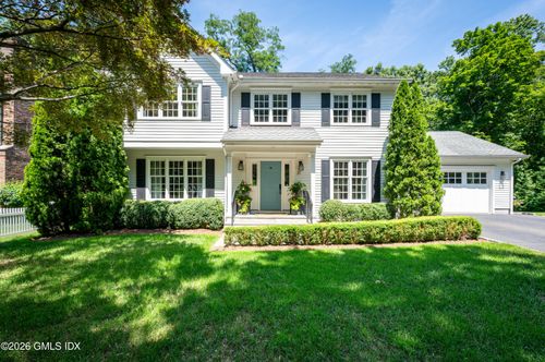 31 Hawthorne St N, Greenwich, CT, 06831-4201 | Card Image