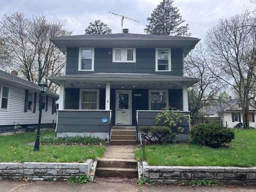 2009 Leer St, South Bend, IN, 46613-3115 | Card Image