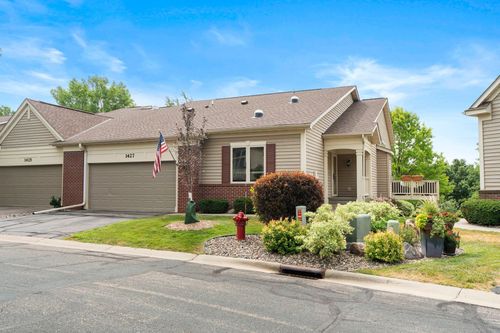 1427 Summit Shores Dr, Burnsville, MN, 55306-5808 | Card Image