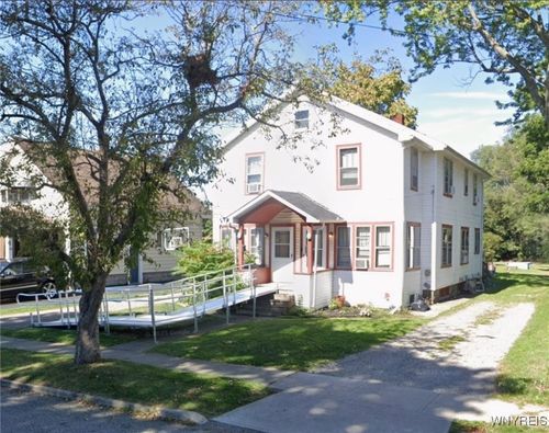 61 N Lyon St, Batavia, NY, 14020-1344 | Card Image