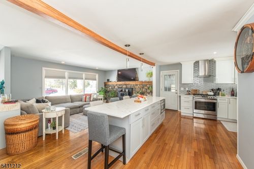 38 Fremont Ter, Oak Ridge, NJ, 07438-8945 | Card Image