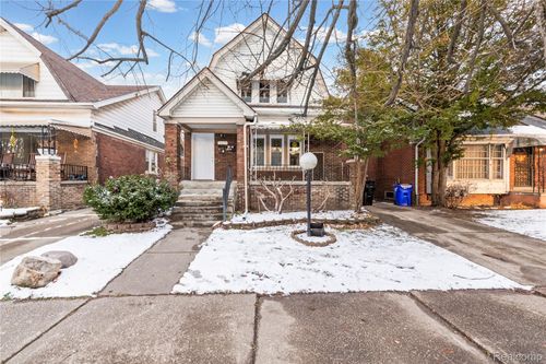 5856 Barrett St, Detroit, MI, 48213-3526 | Card Image