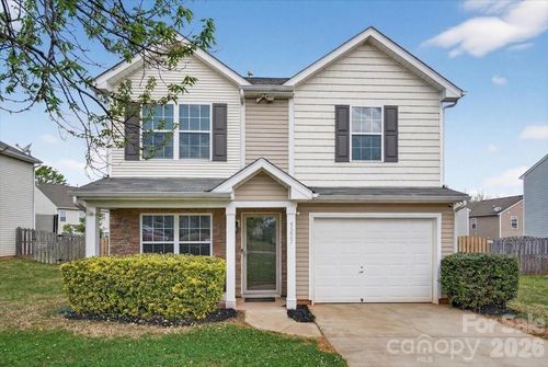 5227 Swearngan Rd, Charlotte, NC, 28216-2931 | Card Image